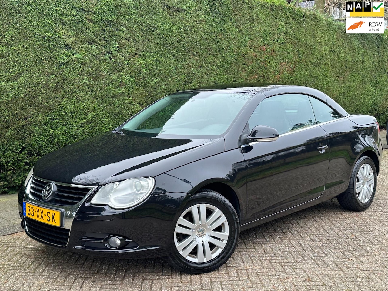 Volkswagen Eos - 1.6-16v FSI /6BAK/CRUISE/PDC/LAGEKM/RIJDTSUPER!/ - AutoWereld.nl