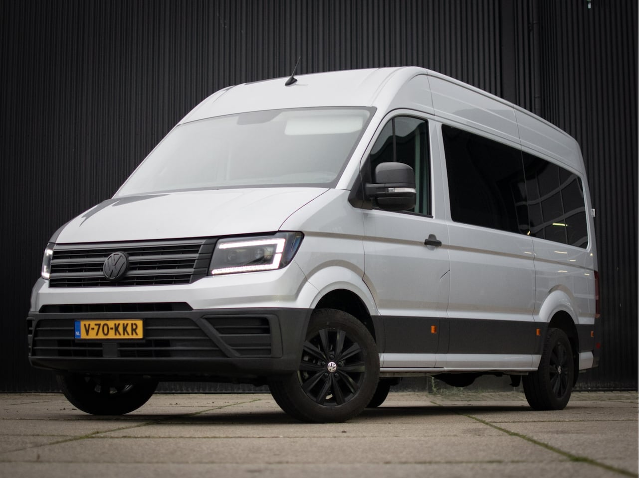 Volkswagen Crafter - 35 2.0 TDI L3H3 RWD | Dubbele Cabine | AUTOMAAT | LED | Cruise - AutoWereld.nl