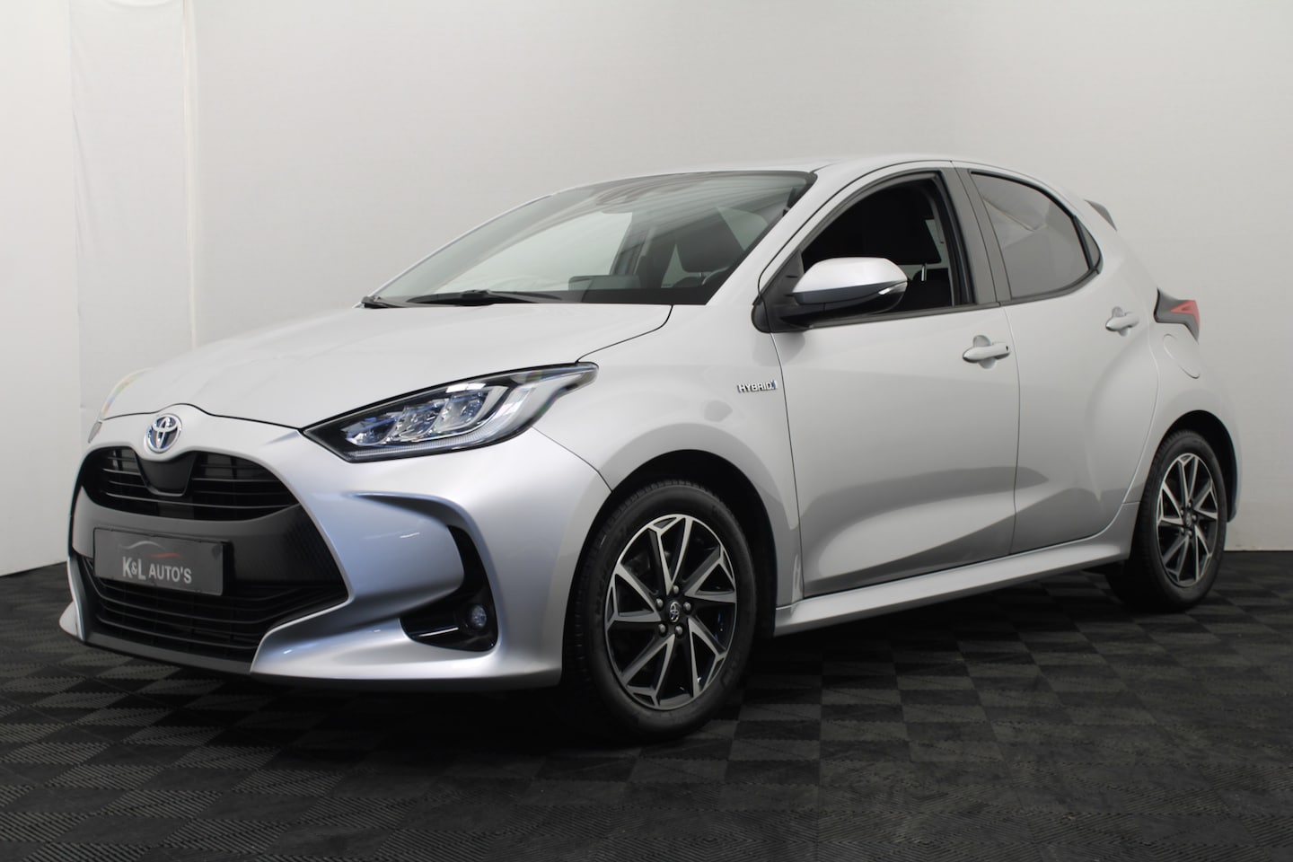 Toyota Yaris - 1.5 Hybrid 115 Comfort |Camera|Carplay|ACC| - AutoWereld.nl