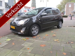 Renault Twingo - 1.2-16V Night & Day / AIRCO / 149dkm