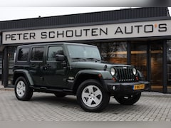 Jeep Wrangler Unlimited - 3.8 Sahara Aut. | Airco | Hardtop/Softtop | Trekhaak | Navi | LMV