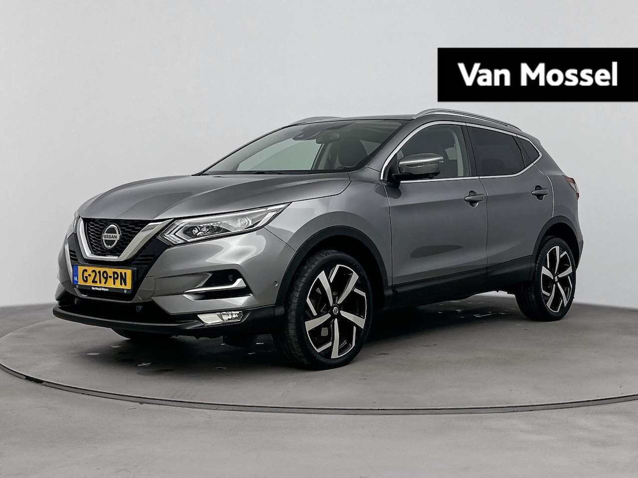 Nissan Qashqai - 1.3 DIG-T Tekna | Panorama dak | Stoelverwarming | Climate controle | Navigatie - AutoWereld.nl