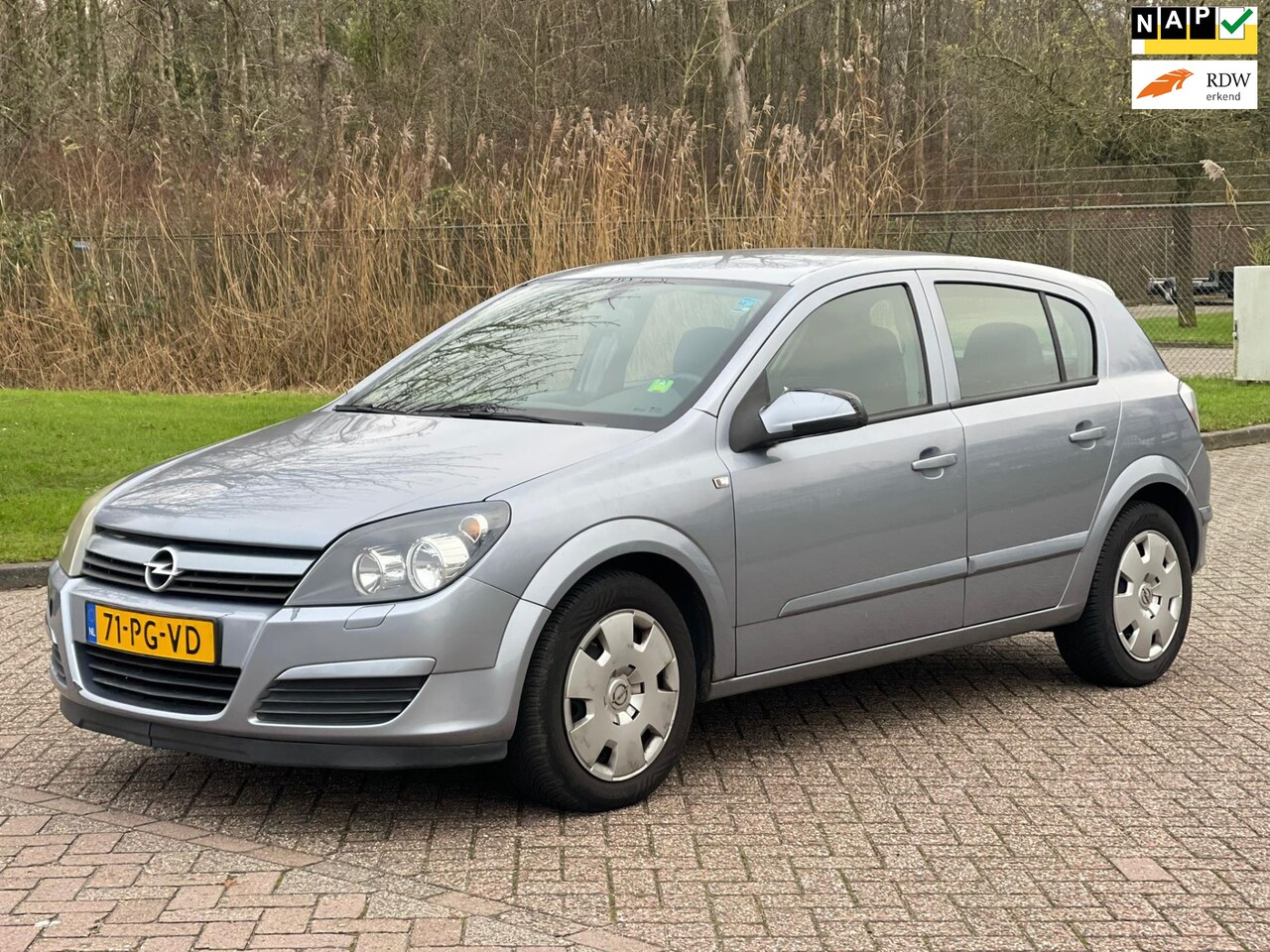 Opel Astra - 1.6 Enjoy/APK TOT 06-12-2025 - AutoWereld.nl