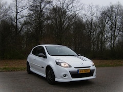 Renault Clio - 1.6 GT . Gordini Serrie . Airco . Navigatie . Cruiscontrol . 128 PK