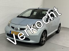 Toyota Aygo - 1.0-12V Sport AIRCO / ELK.KAPPET / LMV / STUURBKR