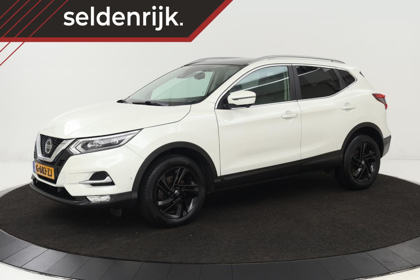 Nissan Qashqai - 1.3 DIG-T Business Edition | Trekhaak | Panoramadak | Adaptive cruise | Stoelverwarming | - AutoWereld.nl