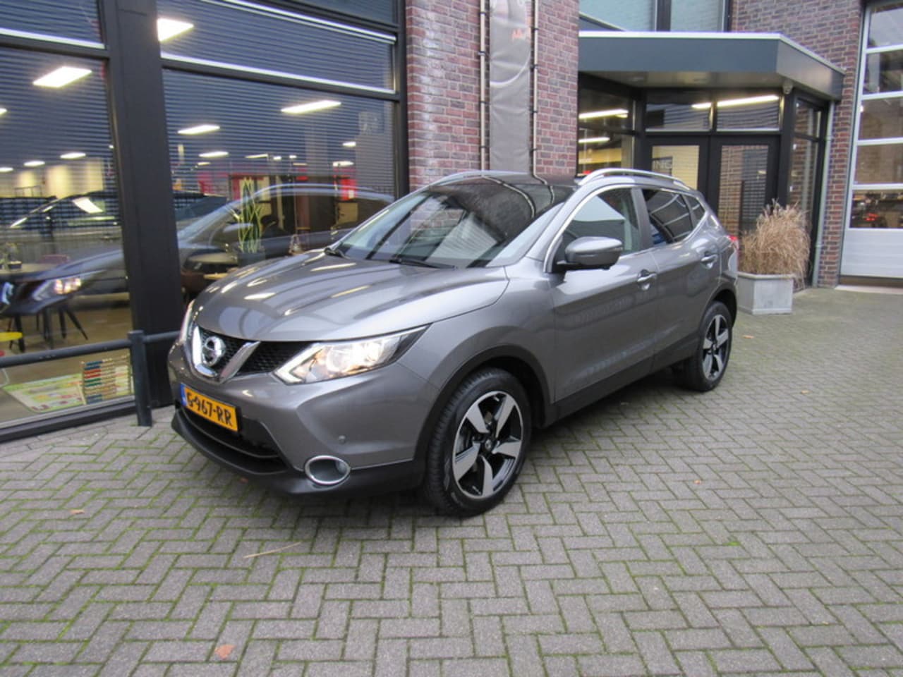 Nissan Qashqai - 1.2 115pk DIG-T XTRONIC N-Connecta - AutoWereld.nl