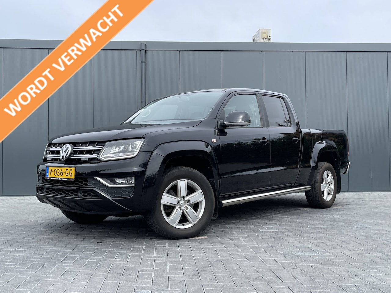 Volkswagen Amarok - V6 3.0 TDI 225 PK EURO 6 / DSG / 4Motion / 5 PERSOONS DUBBEL CABINE / 4x4 / TREKHAAK 3.3T - AutoWereld.nl