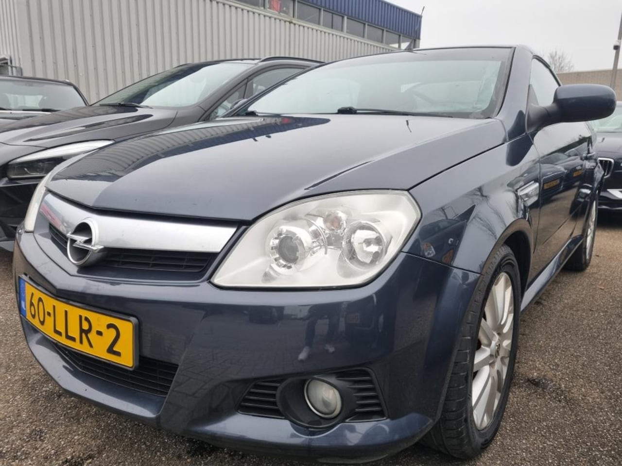 Opel Tigra TwinTop - 1.4-16V Rhythm Leder Airco 2e Eig. - AutoWereld.nl