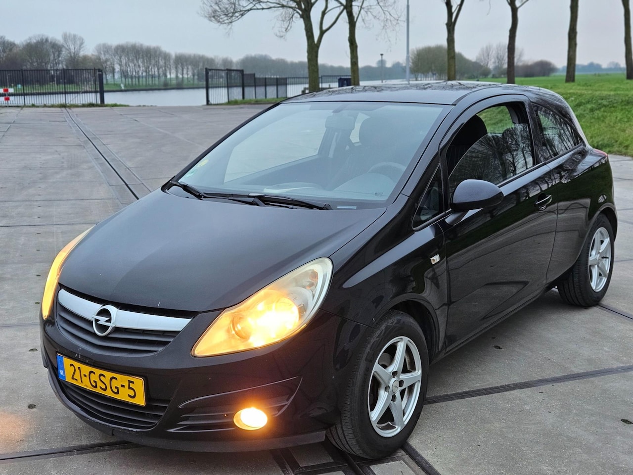 Opel Corsa - 1.2-16V Enjoy apk 23-06-2025 - AutoWereld.nl