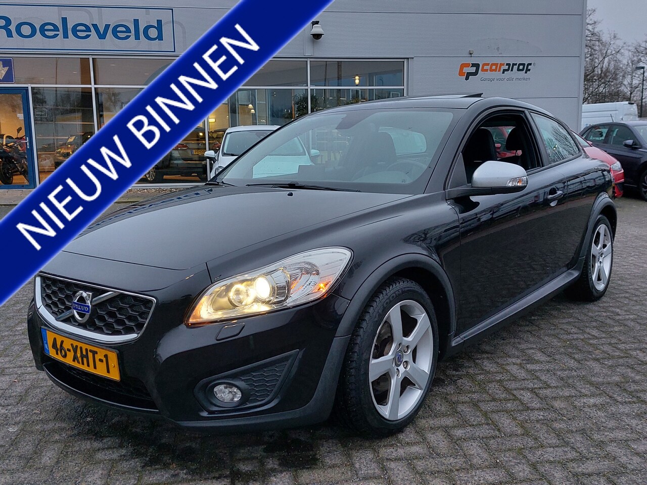 Volvo C30 - 1.6 D2 114pk R-Design Luxury-Line | Origineel NL | Navi | Bi-Xenon | Clima | Cruise | Lede - AutoWereld.nl