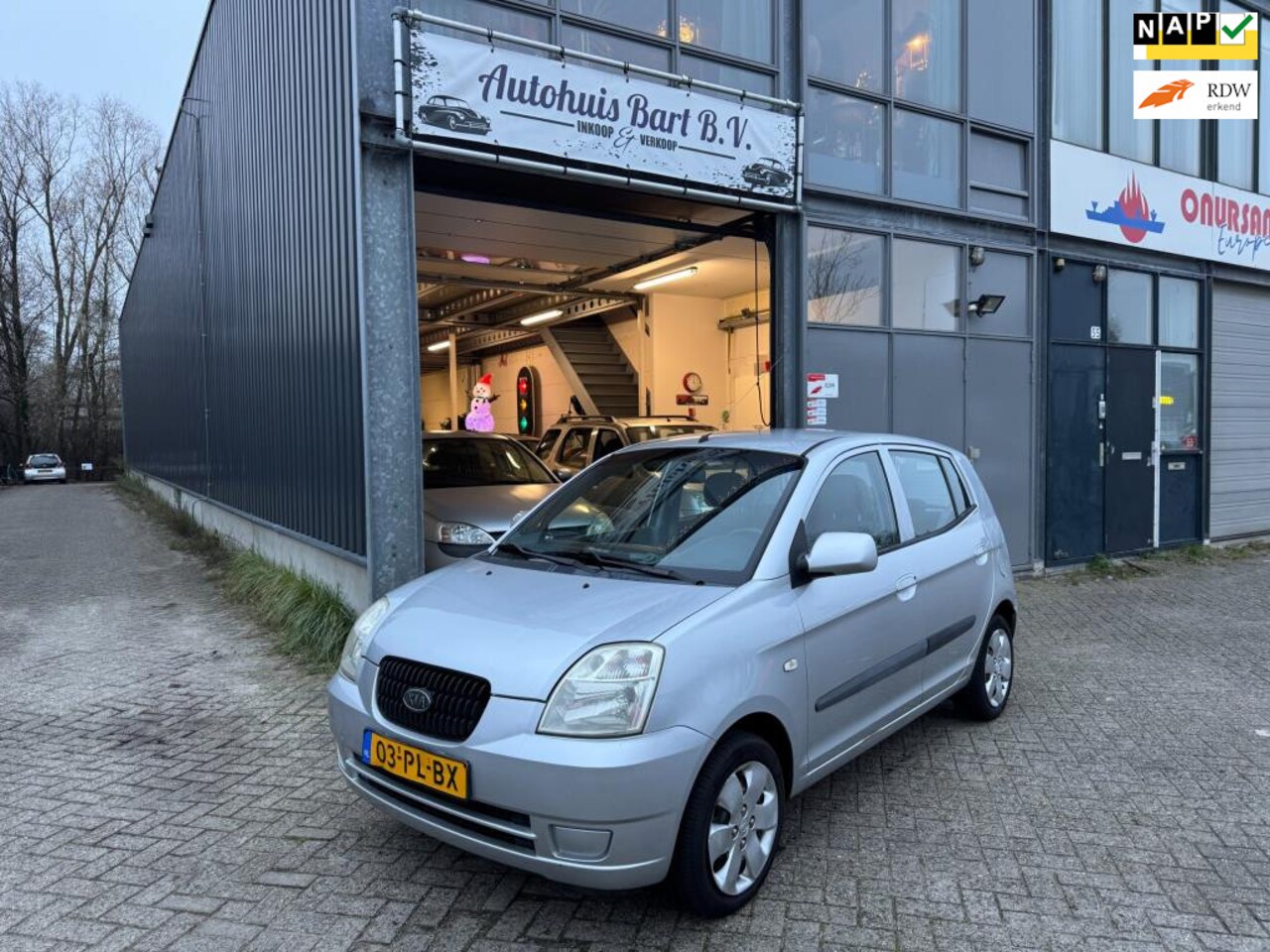 Kia Picanto - 1.1 LXE Stuurbekrachtiging! Centrale deurvergrendeling! Nieuwe APK! NAP Logisch! - AutoWereld.nl