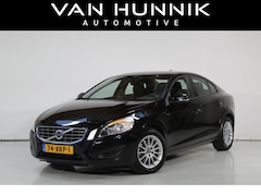 Volvo S60 - 1.6 T3 Kinetic Automaat | Navi | Clima | Cruise | Trekhaak