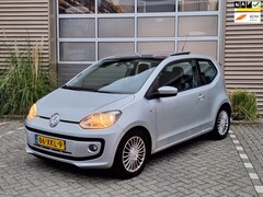 Volkswagen Up! - | 1.0 high up BlueMotion | Open dak | Cruise control | Navigatiesysteem | Parkeer sensoren