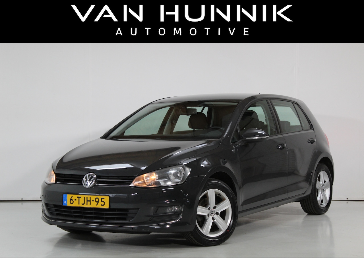 Volkswagen Golf - 1.2 TSI Highline Navi | Clima | Cruise - AutoWereld.nl