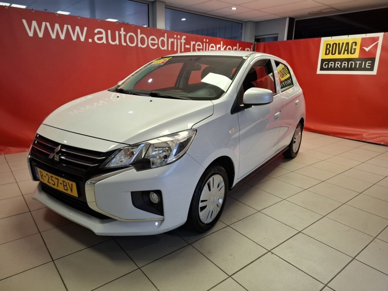 Mitsubishi Space Star - 1.2 Connect+ 1.2 Connect+ - AutoWereld.nl