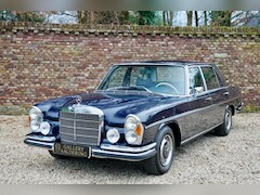 Mercedes-Benz 300-serie - 300 SEL 6.3 Restored condition - To factory specifications, Livery in "Nachtblau" with dar