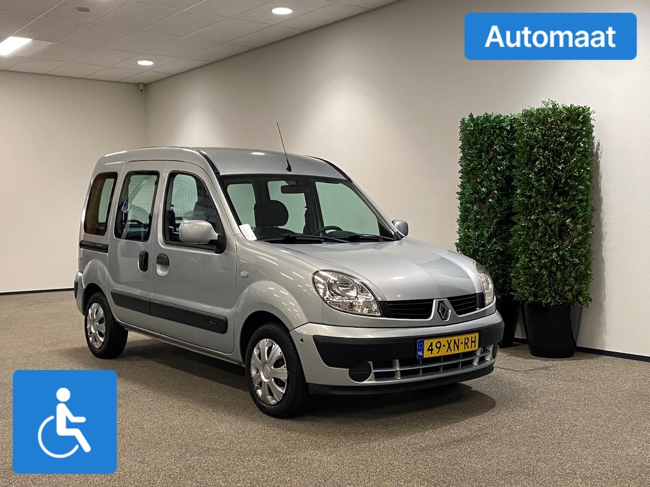 Renault Kangoo - Rolstoelauto Automaat - AutoWereld.nl