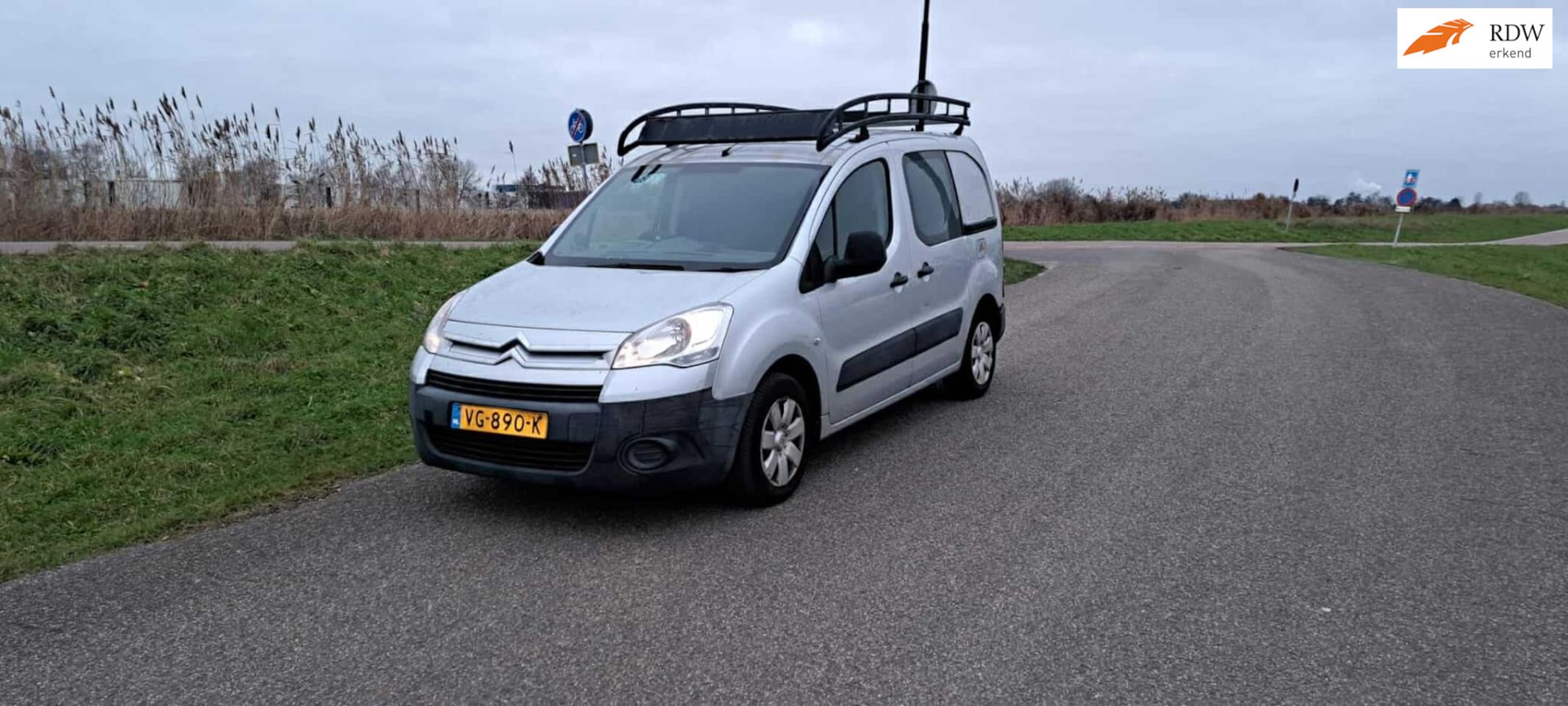 Citroën Berlingo - 1.6 HDI 500 Club Economy engels gestuurd export - AutoWereld.nl