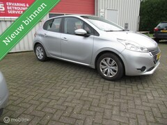 Peugeot 208 - 1.2 VTi Urban Soul , 5 drs , airco , cruise