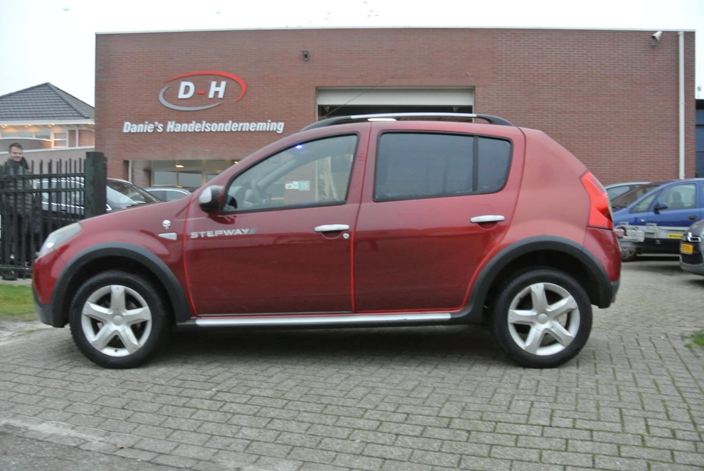 Dacia Sandero Stepway - 1.6 airco inruil mogelijk nap - AutoWereld.nl