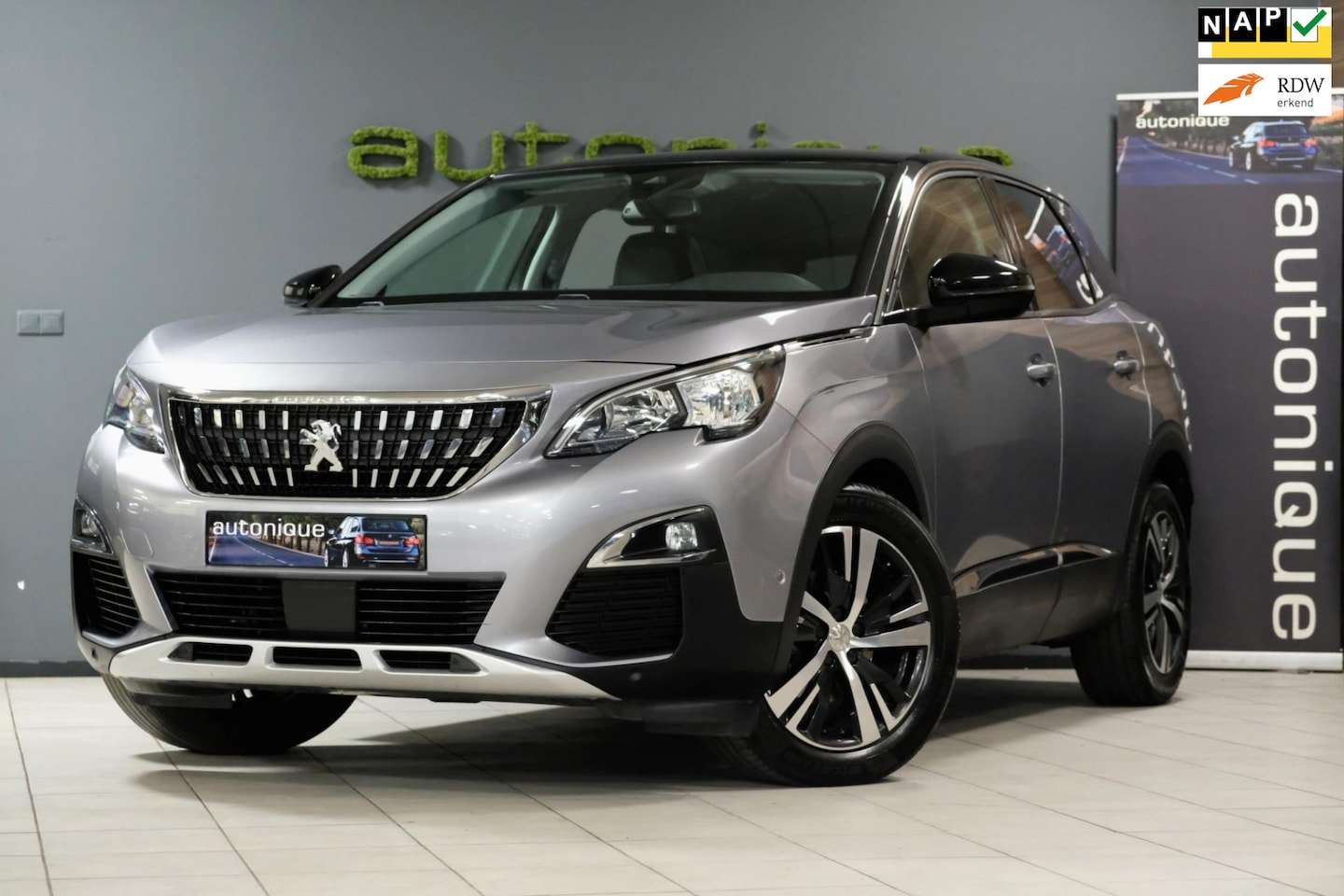 Peugeot 3008 - 1.6 e-THP Allure *111dkm* Navigatie/Camera 165pk! MEERDERE OP VOORRAAD - AutoWereld.nl