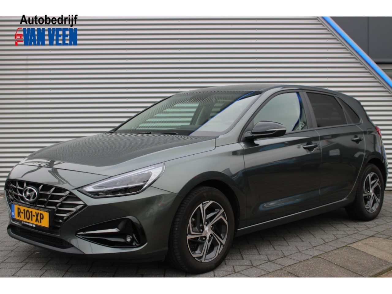 Hyundai i30 - 1.0 T-GDi MHEV Comfort Smart + Trekhaak - AutoWereld.nl