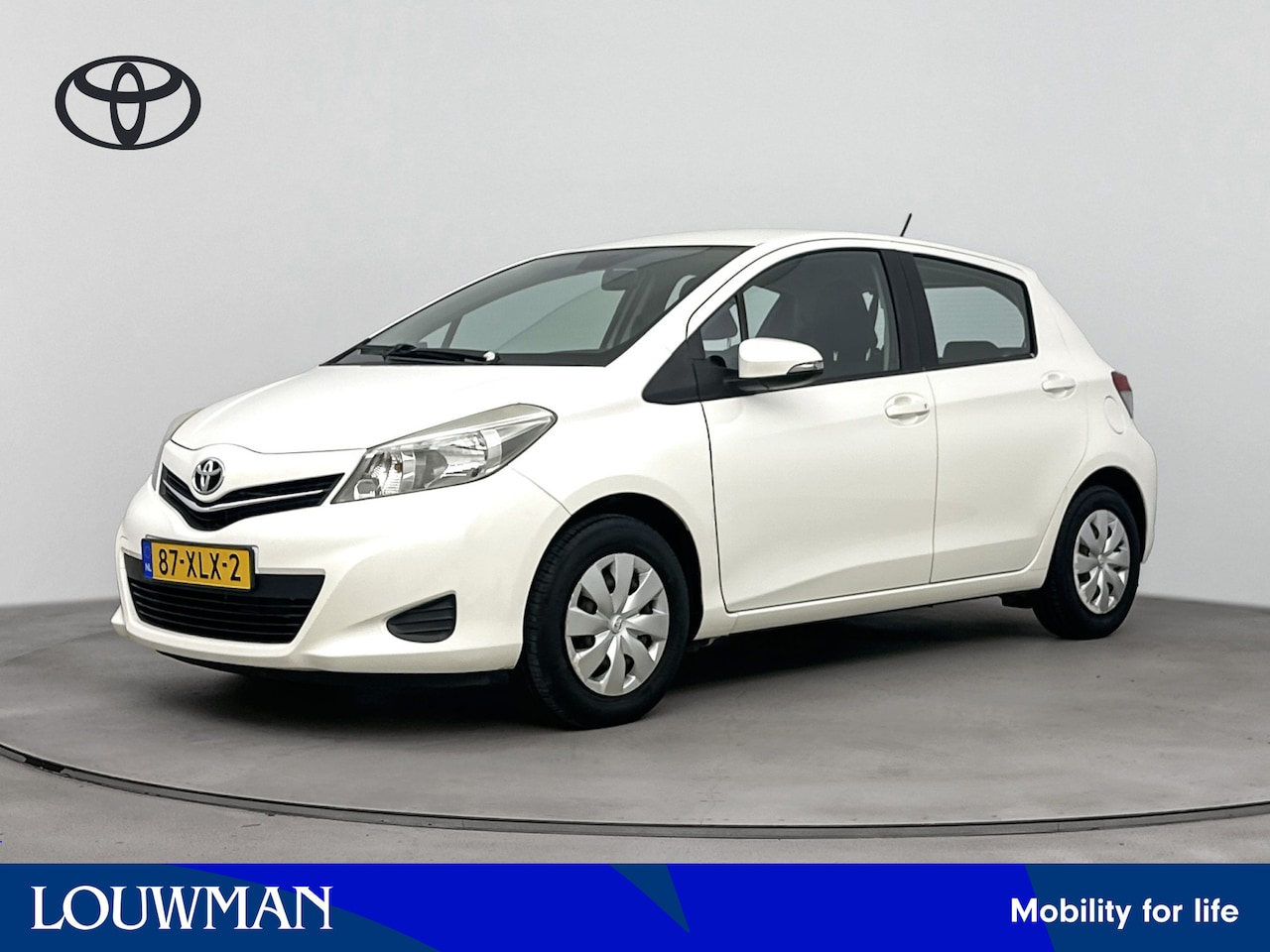 Toyota Yaris - 1.0 VVT-i Aspiration | Navigatie | Afneembare trekhaak | - AutoWereld.nl