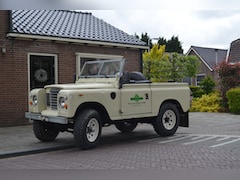 Land Rover 88 - 2a pick up