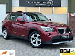 BMW X1 - sDrive18i Executive/AIRCO/AUT/PARKS/APK/NAP