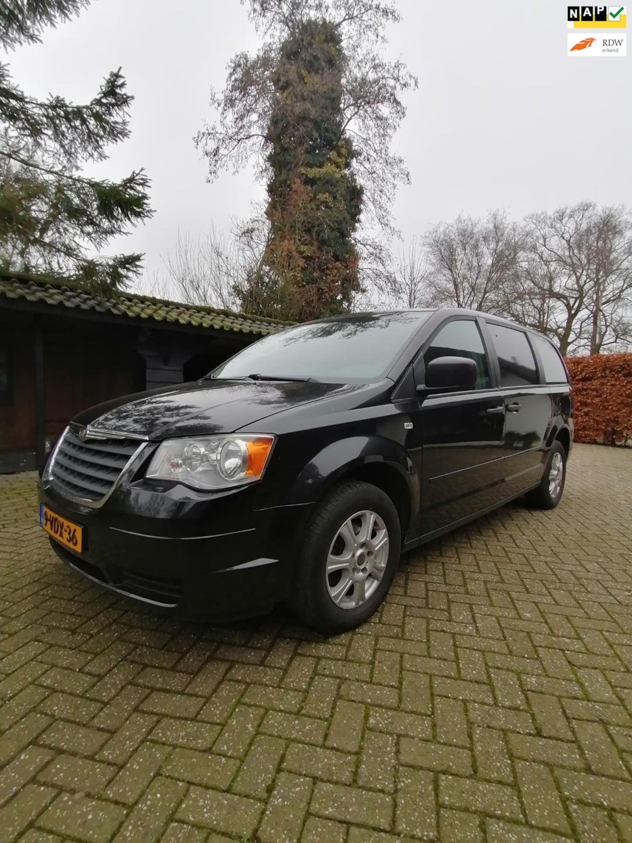 Chrysler Grand Voyager - 2.8 CRD Business Edition Automaat - AutoWereld.nl