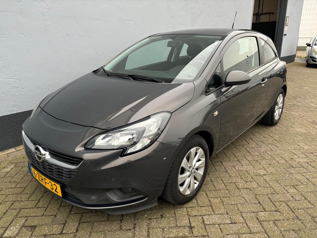 Opel Corsa - 1.0 Turbo Edition - Achteruitrijcamera - Navigatie - AutoWereld.nl