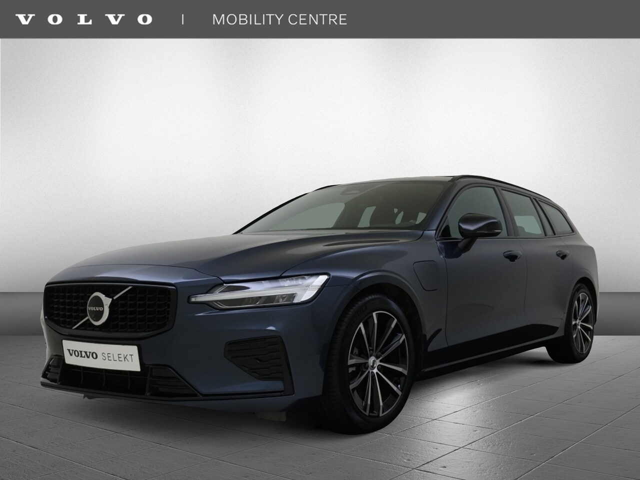 Volvo V60 - 2.0 T6 AWD + Dark | Trekhaak | 360 Camera | Schuif-/Kanteldak - AutoWereld.nl