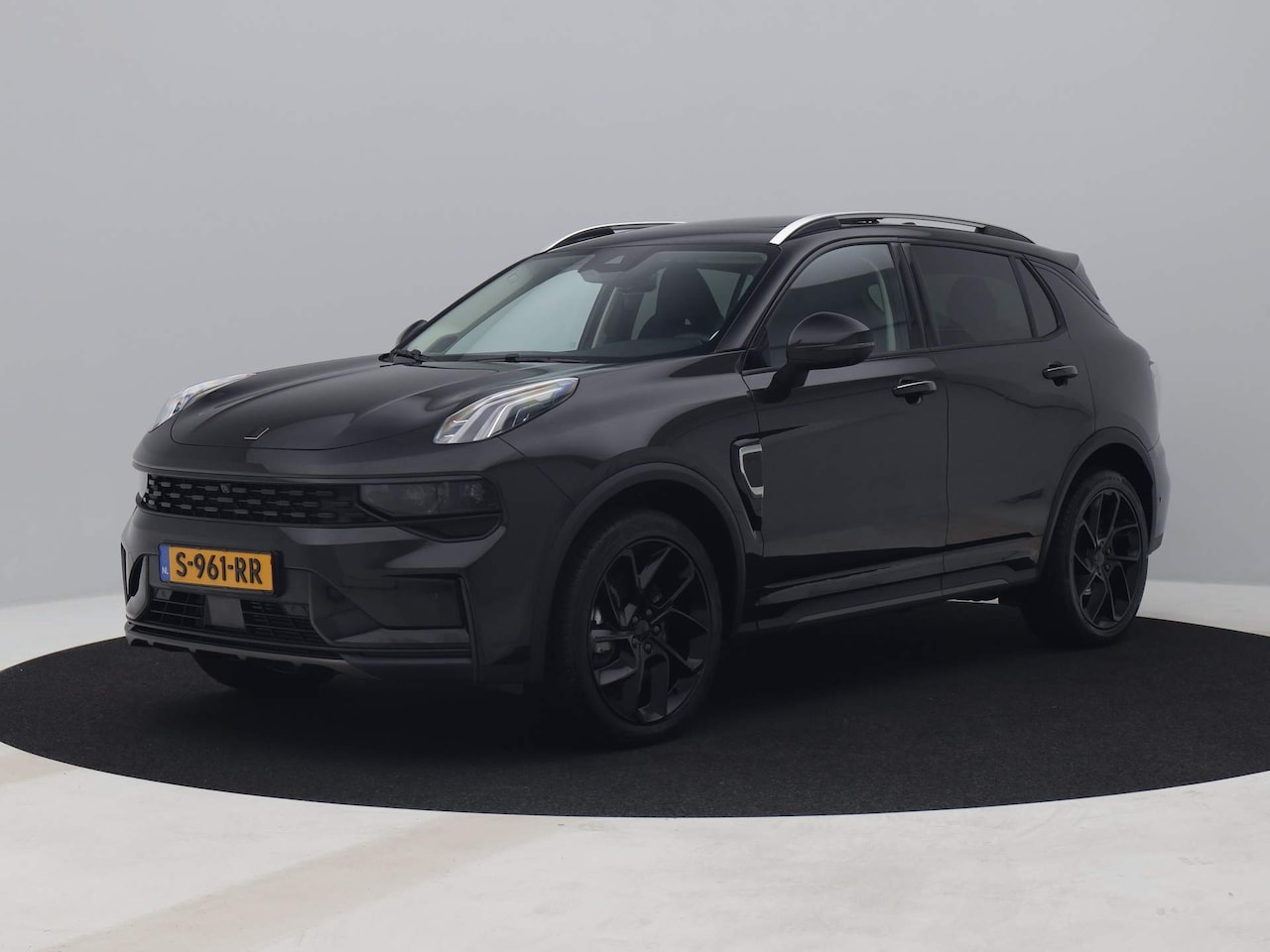 Lynk & Co 01 - 1.5 Plug-in Hybrid | 360° | BLACK | NLD AUTO - AutoWereld.nl