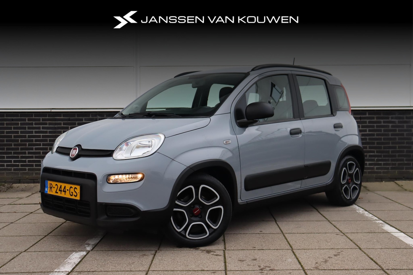 Fiat Panda - 1.0 Hybrid City Life 5-Zits Airconditioning DAB - AutoWereld.nl