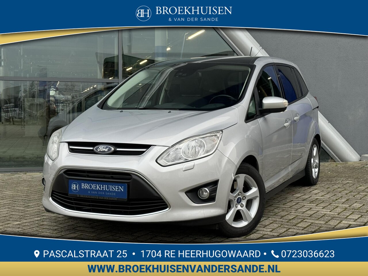 Ford Grand C-Max - 1.0 Titanium 7p. 125pk Panoramadak / Stoelverwarming / Trekhaak - AutoWereld.nl