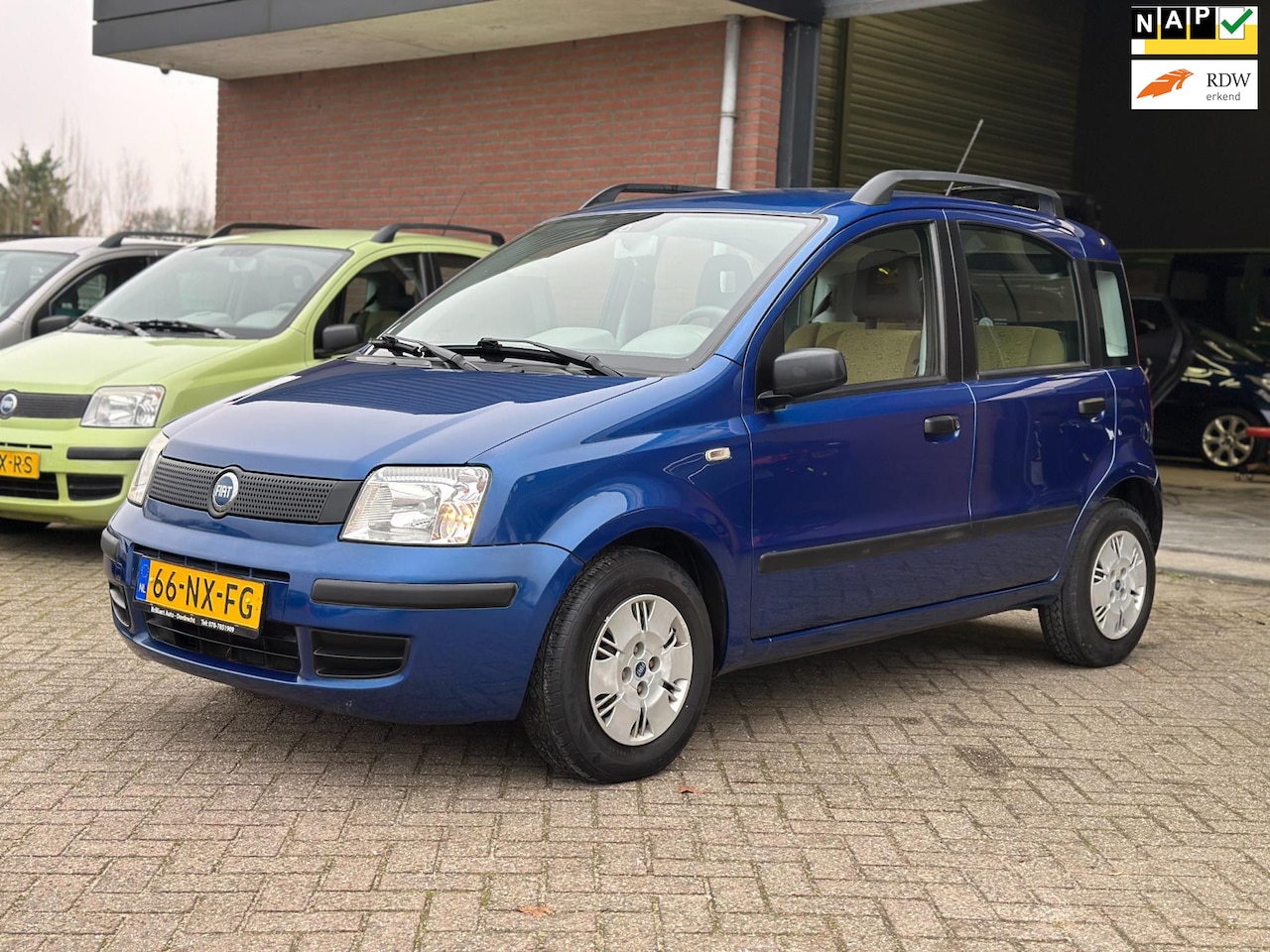 Fiat Panda - 1.1 Active Plus LAGE KM, APK, NAP!! - AutoWereld.nl