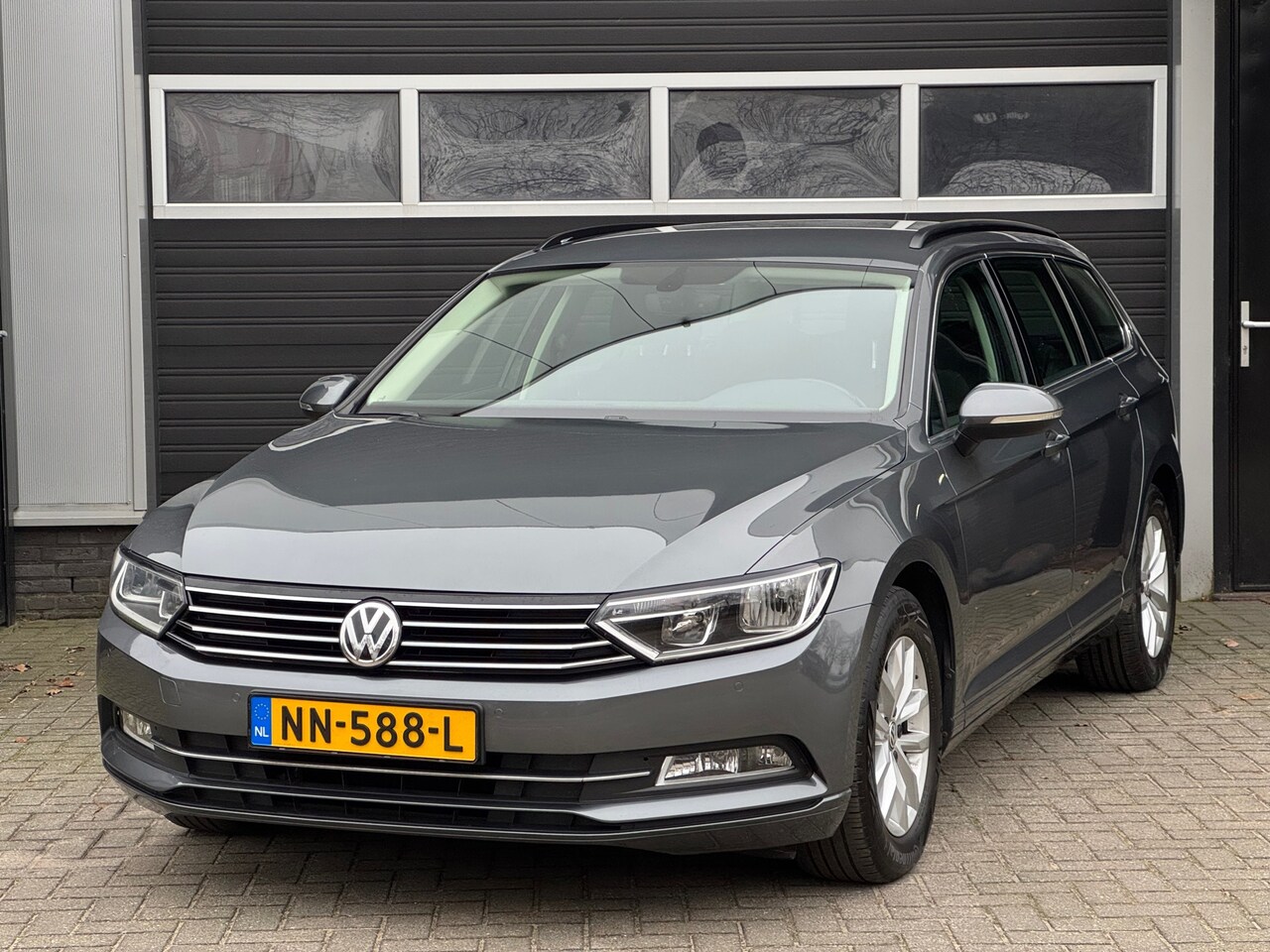 Volkswagen Passat Variant - 1.4 TSI DSG Highline Navi, Keyless, Stoel/Stuur verwarming - AutoWereld.nl