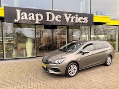 Opel Astra Sports Tourer - 1.2 Elegance