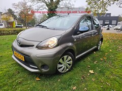 Toyota Aygo - 1.0 VVT-i Xpress met nap inruilmogelijk