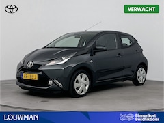 Toyota Aygo - 1.0 VVT-i x-play Automaat | Airco | Centrale deurvergrendeling met afstandsbediening |