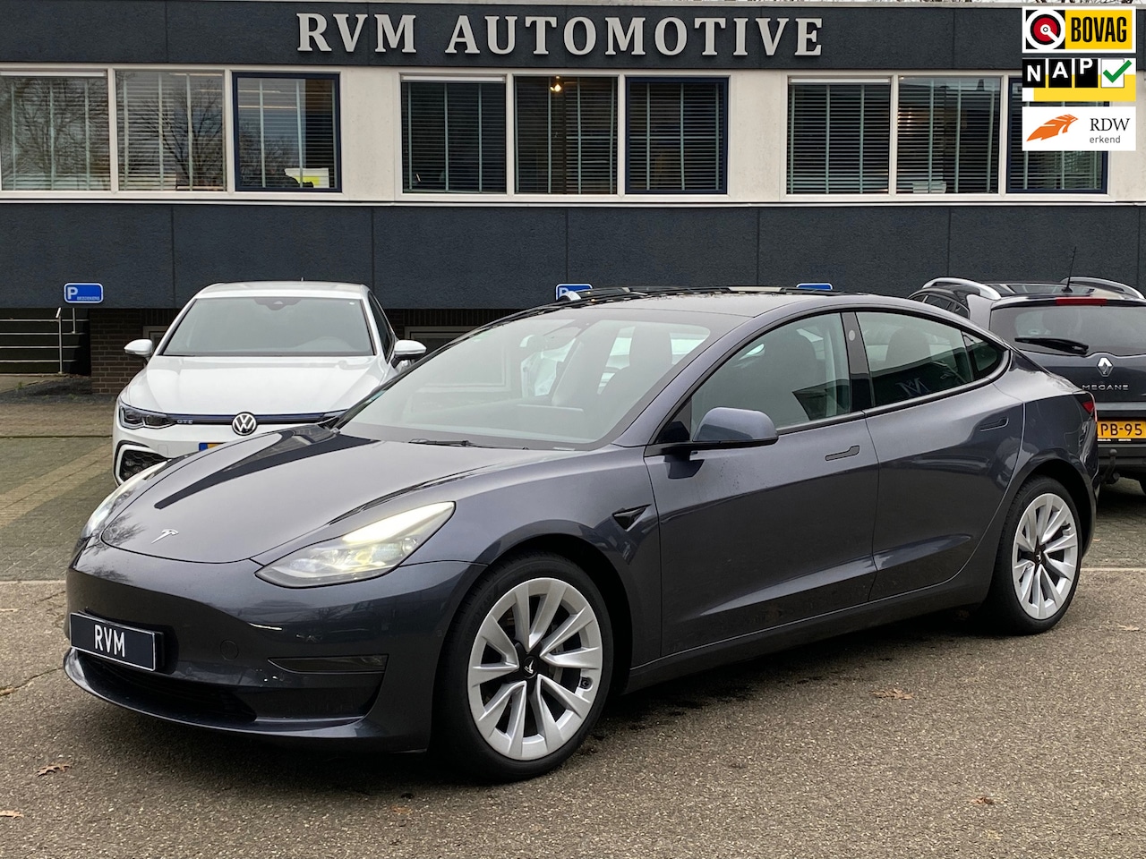 Tesla Model 3 - Long Range RWD Long Range AWD 75 kWh VAN: 38.900,- VOOR 35.330,- EINDEJAARSVOORDEEL: 2.570,- - AutoWereld.nl