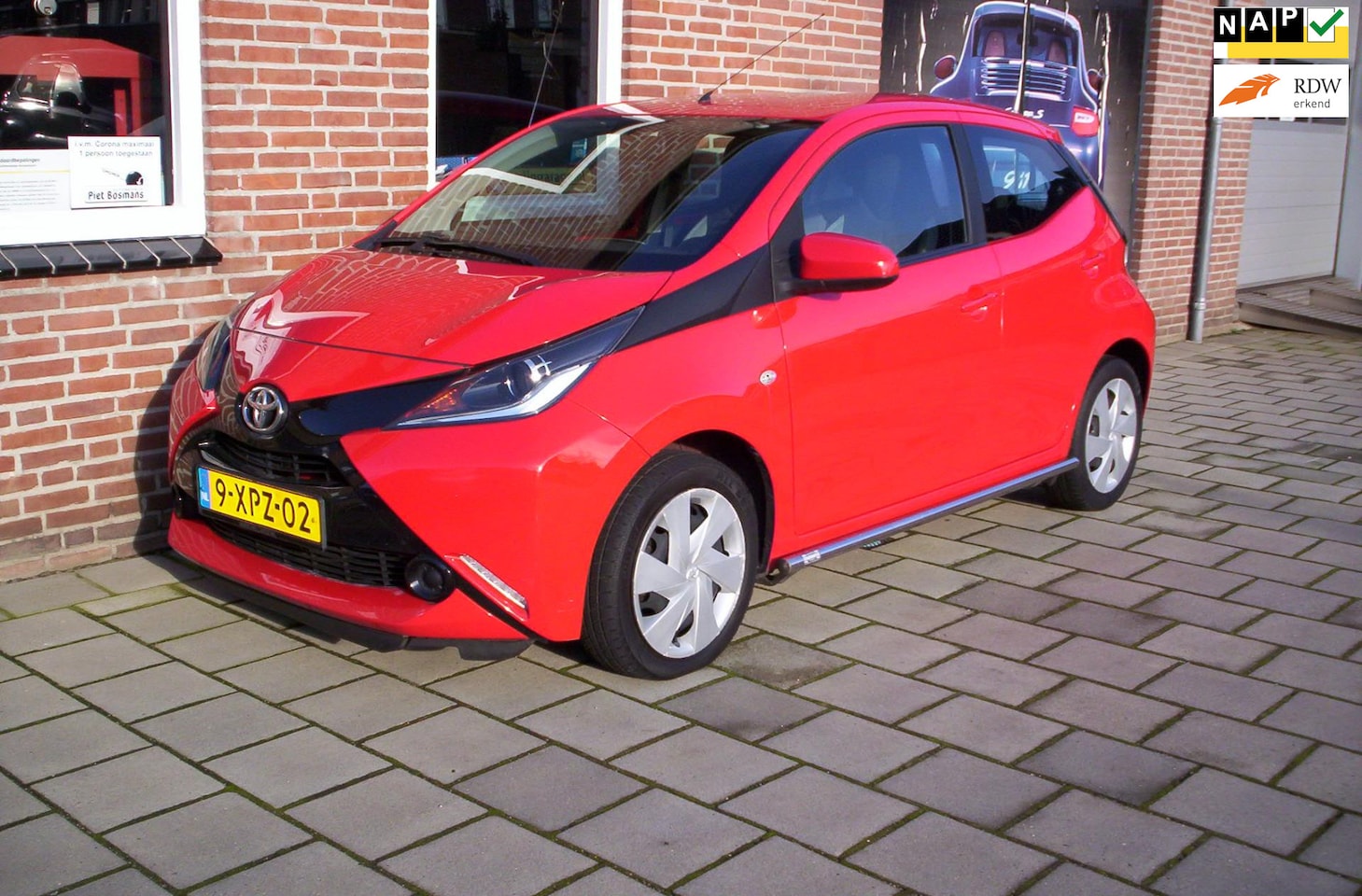 Toyota Aygo - 1.0 VVT-i x-play 1.0 VVT-i x-play - AutoWereld.nl