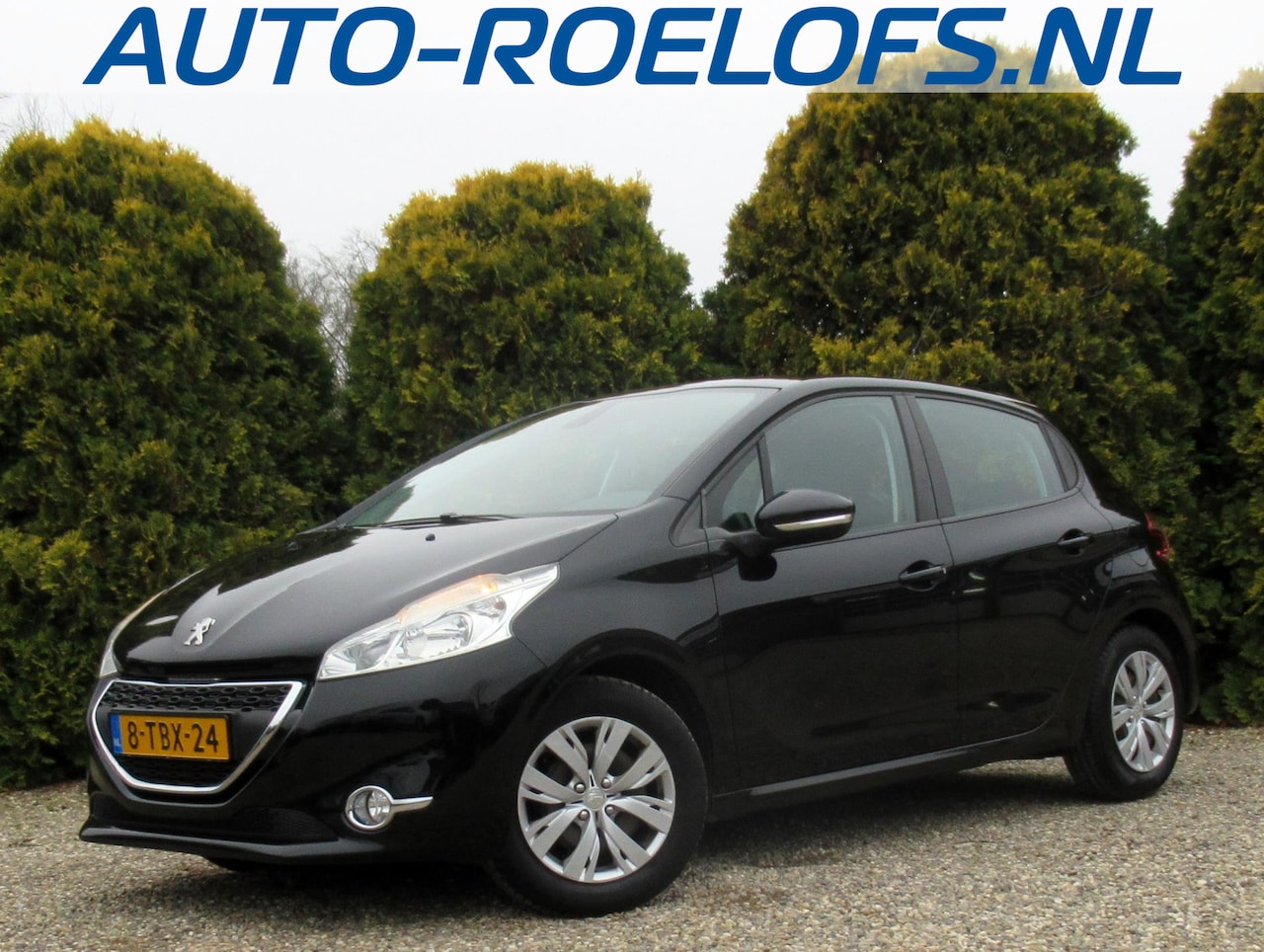 Peugeot 208 - 1.2 VTi Envy*Navi*Cruise*Trekhaak* - AutoWereld.nl