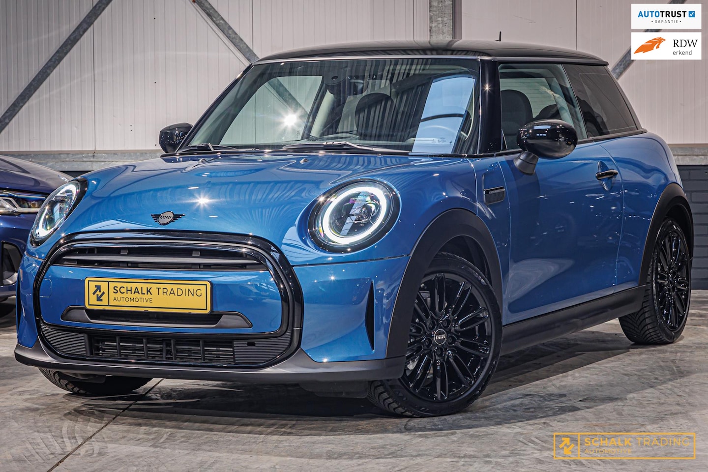 MINI One - 1.5 One|Black-pack|PDC|NW Model|Navi-XL|Apple CarPlay - AutoWereld.nl