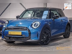 MINI One - 1.5 One|Black-pack|PDC|NW Model|Navi-XL|Apple CarPlay