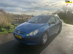 Peugeot 307 - 1.6-16V XR Airco Benzine