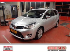 Toyota Verso - 1.8 VVTI 5P Dynamic Edition bij specialist