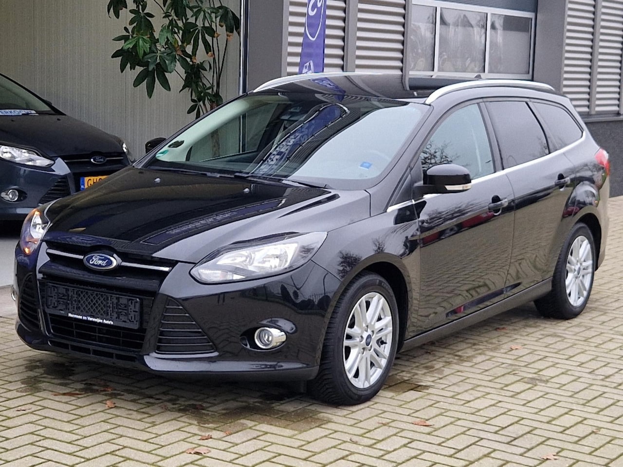 Ford Focus Wagon - 1.0 EcoBoost 125pk Titanium nw. distributie - AutoWereld.nl