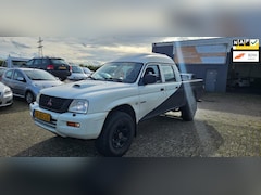 Mitsubishi L 200 - 2.5 TDi Dubbel Cabine 5 persoons